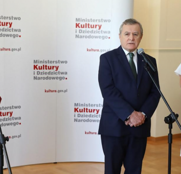 Ministerstwo Kultury Gliński Fundusz pomoc koronawirus pandemia artyści MORE news