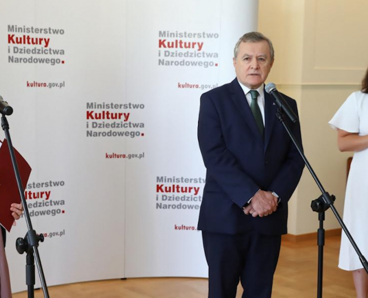 Ministerstwo Kultury Gliński Fundusz pomoc koronawirus pandemia artyści MORE news