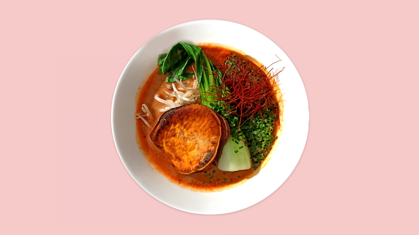 Spicy Miso Ramen, źródło: Facebook Vegan Ramen Shop