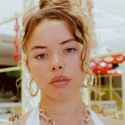 Nilüfer Yanya